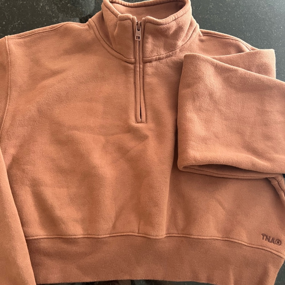 TNA Cropped Half-Zip Fleece Pullover in Dusty Rose Tan